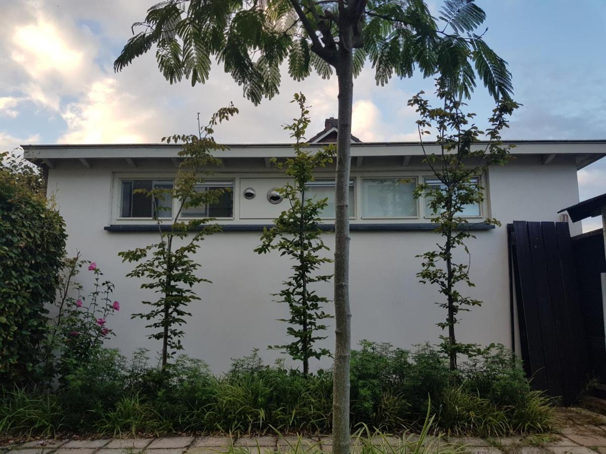Studio Baarn With Patio, Airco, Pantry, Bedroom, Bathroom, Privacy - Amsterdam, Utrecht 外观 照片